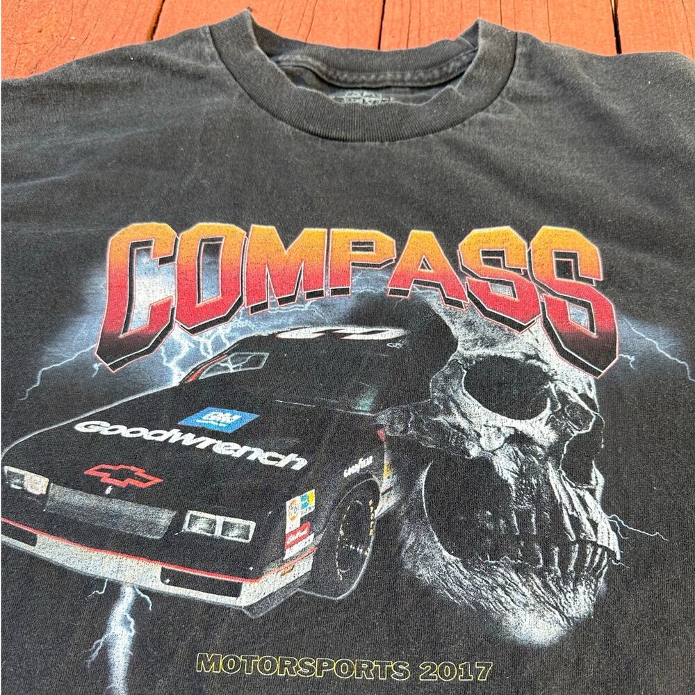 Compass Motorsports 2017 Men's Medium Graphic Tee!!